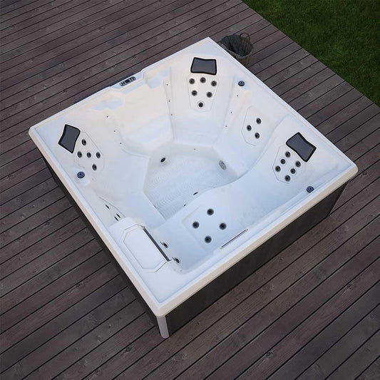Home Deluxe - Outdoor Whirlpool - Stream Big Plus Treppe und Thermoabdeckung - Maße: 208 x 208 x 88 cm - Inkl. Heizung, 34 Massagedüsen und 4 äußeren